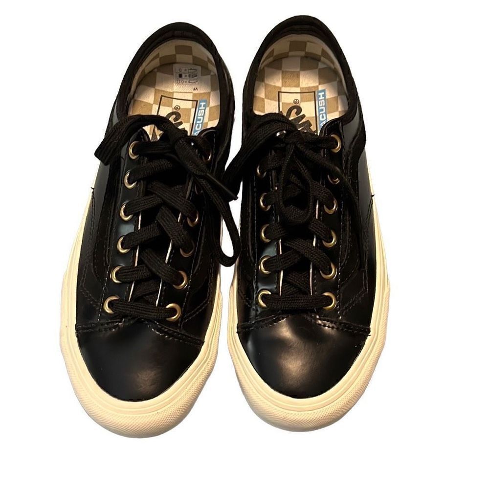 Vans style 36 Decon SF sneakers, size 5
